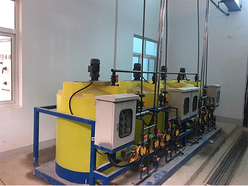 �ذ���������������Һ����վ